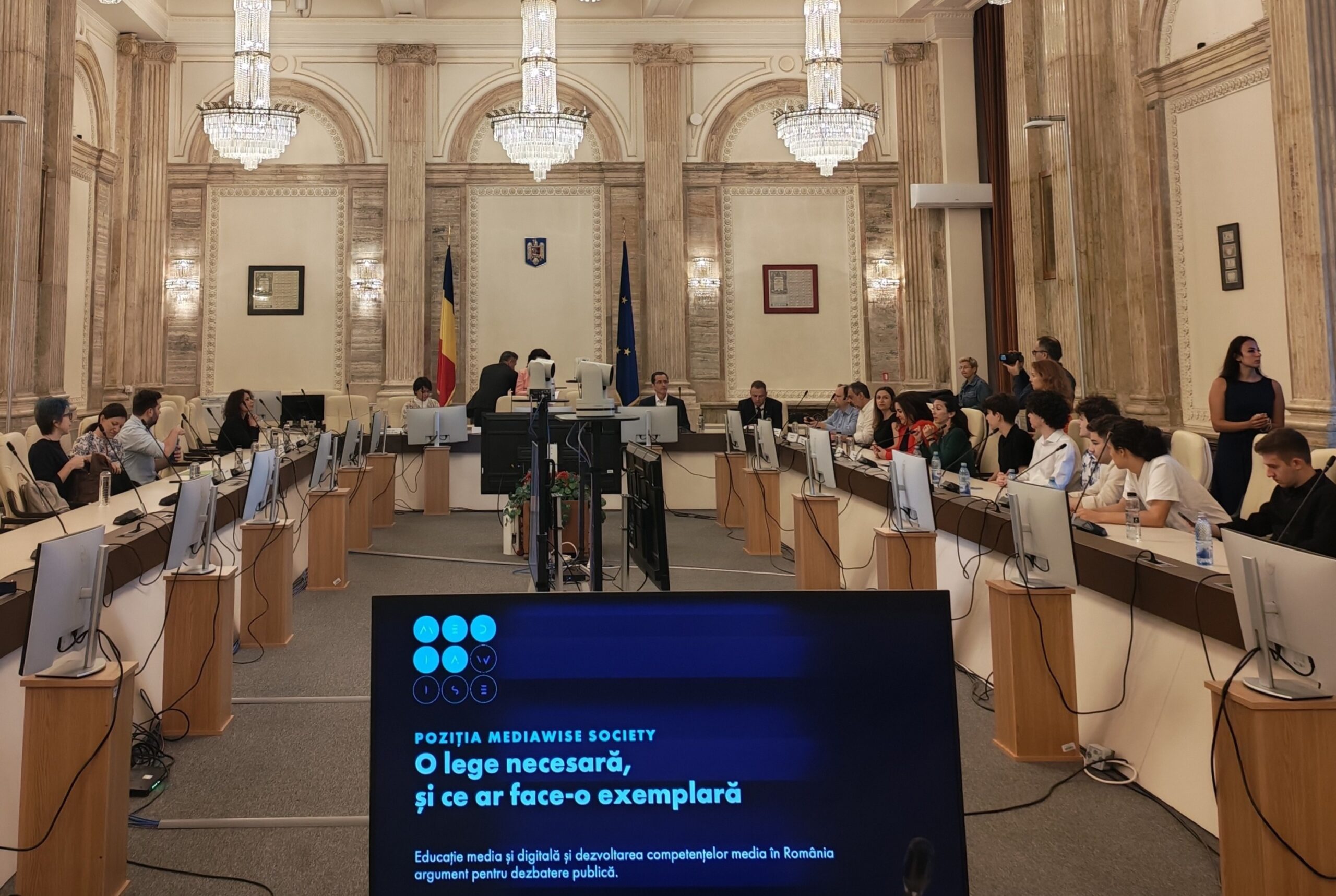 Romania Debates Making Media Education Compulsory – Mediawise Society Invited to Help Get It Right 